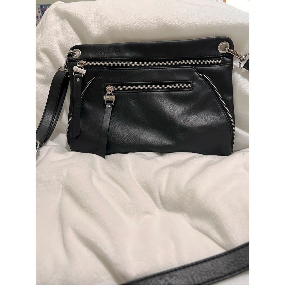 Nicole Miller Zipper Crossbody Purs‎